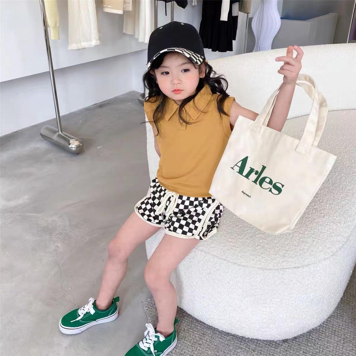 y033 - Korean children's clothing boys summer sports suit children's solid color tops shorts girls foreign style fashionable two-piece suit - Image 8