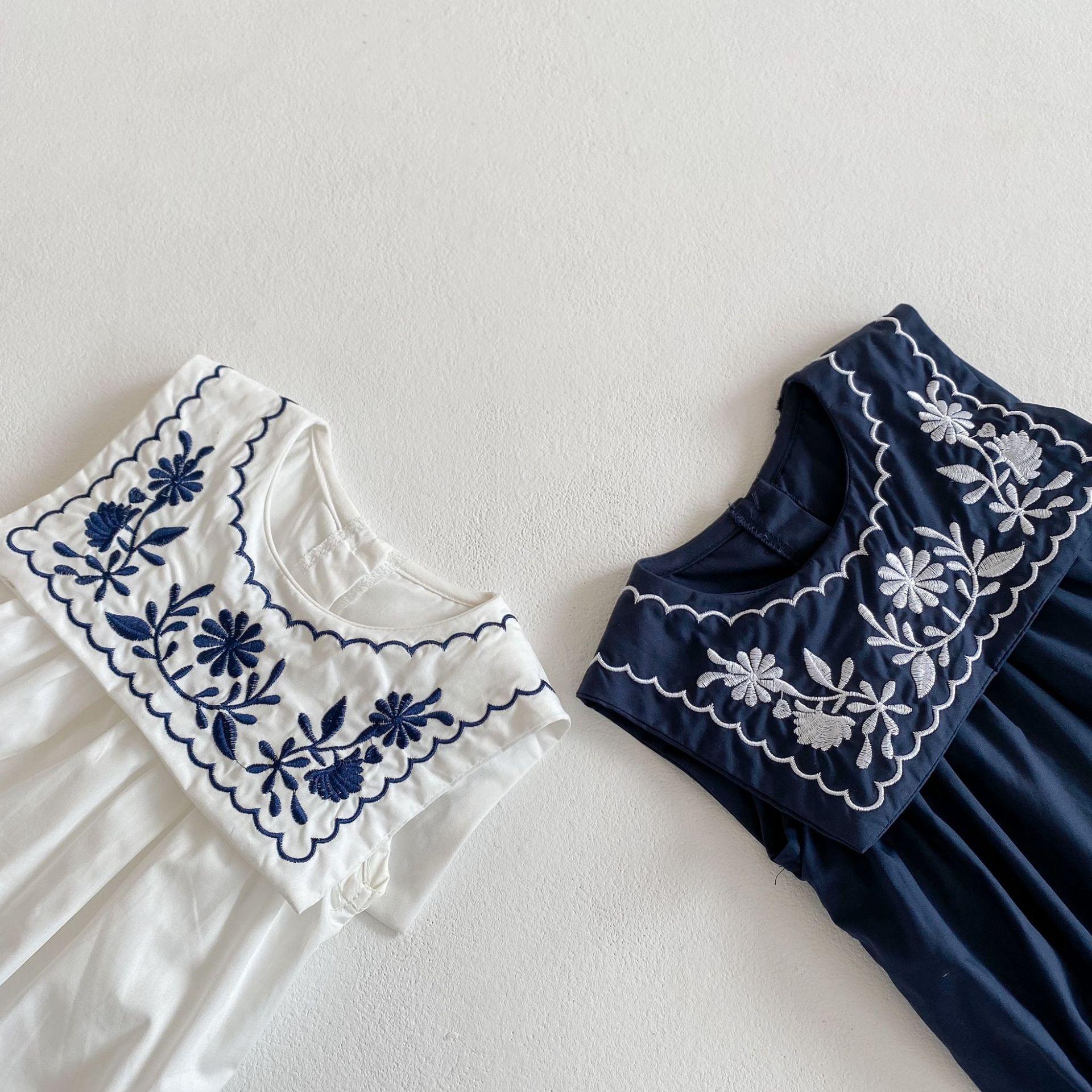 y020 - ins2023 summer style cool pure navy collar embroidered sleeveless romper baby girl jumpsuit jumpsuit for infants and young children - Image 4