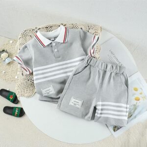 y315 - Boys Lapel Short Sleeve Four Stripes Two Piece Set - 图片 3