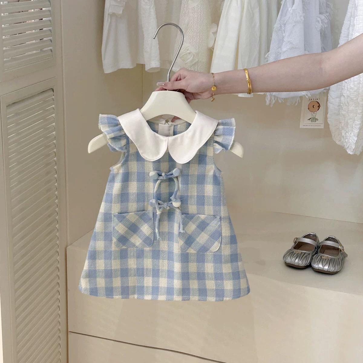y484 - Small Flying Sleeve Dress - Image 1