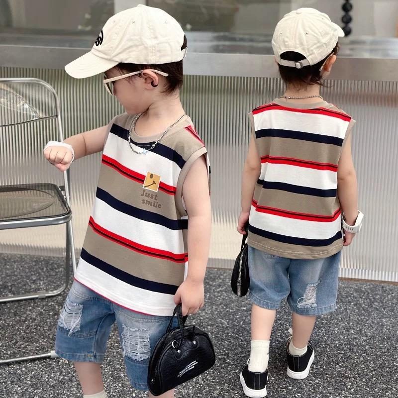 y526 - Striped Sleeveless Suit - 图片 4