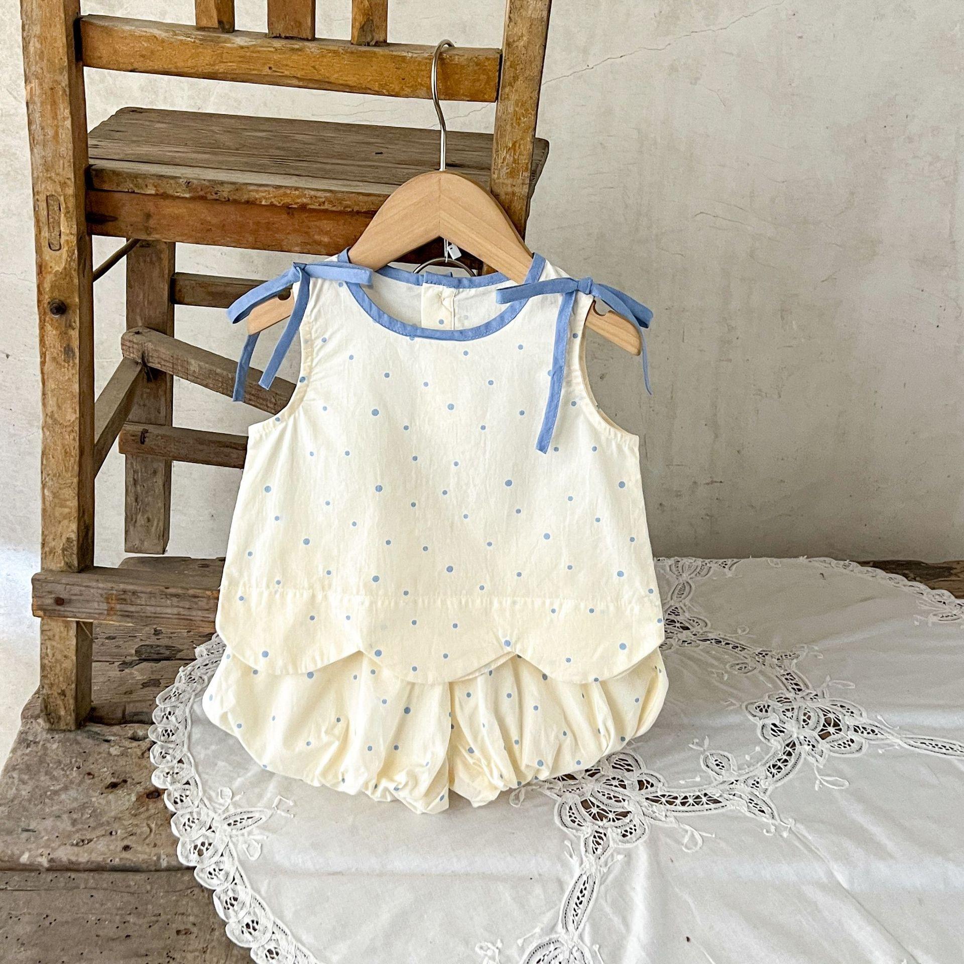 y732 - Blue Polka Dot Wave Set - Image 3