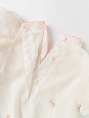 y693 - CNY Collections _ Mini Pink Flower Puff Sleeves Romper - 图片 3