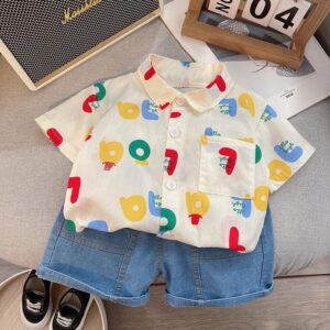 y653 - Fashionable Cartoon Short-Sleeved Shirt And Shorts - 图片 2