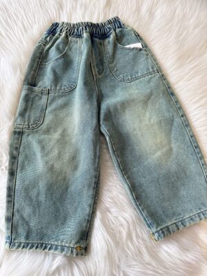 y829 - Vintage Jeans - Image 3