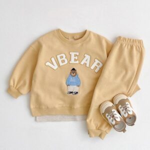 y873 - Bear Letter Long Sleeve Sweatshirt - 图片 5