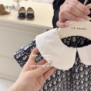 y881 - Jacquard Preppy Dress - Image 2