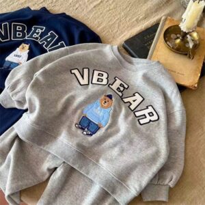 y873 - Bear Letter Long Sleeve Sweatshirt - 图片 3