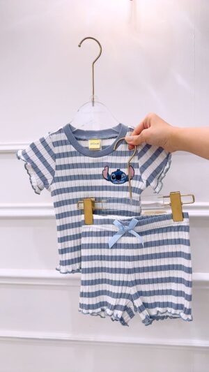 y941 Stitch Girl Set