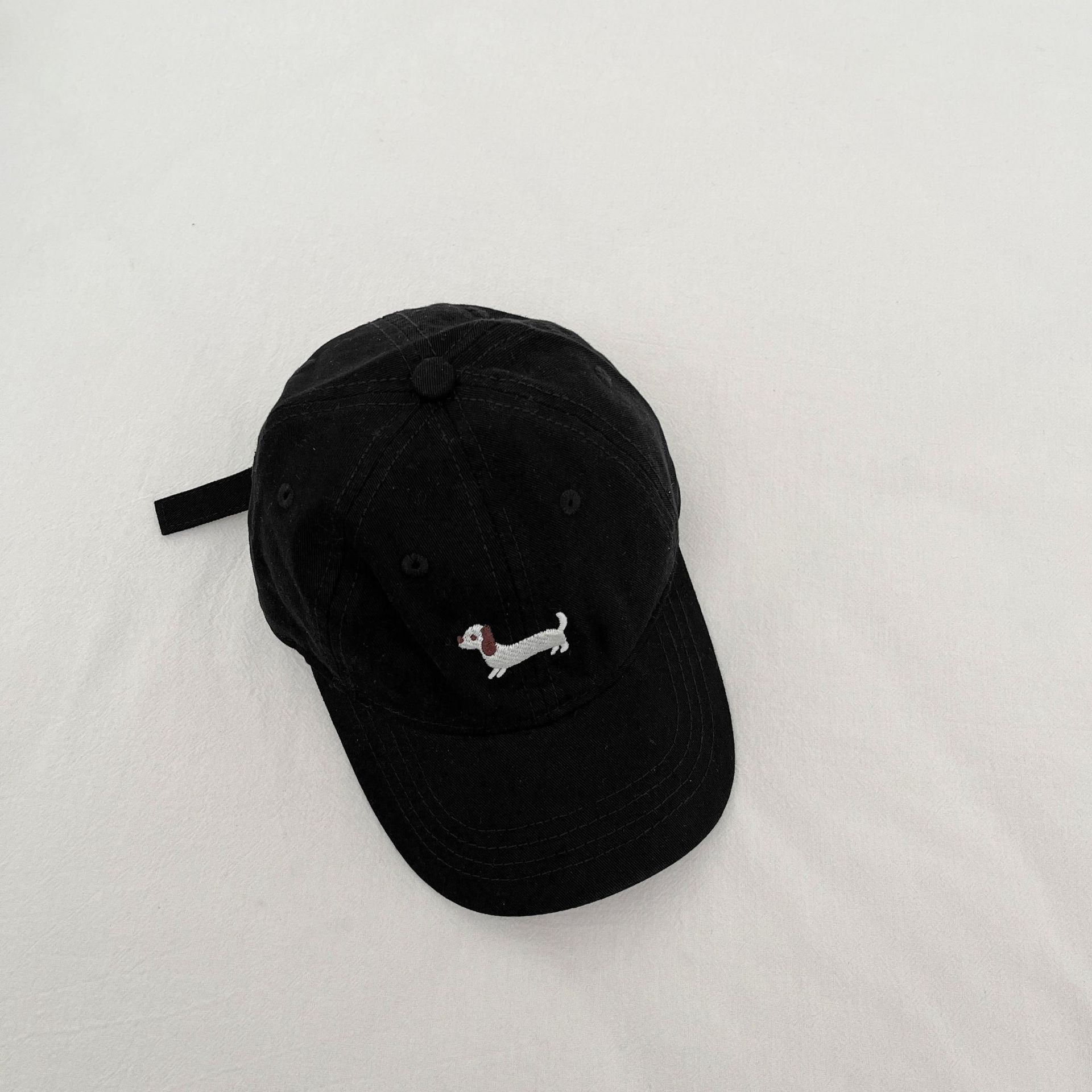 y976 - Sausage Dog Cap - Image 2