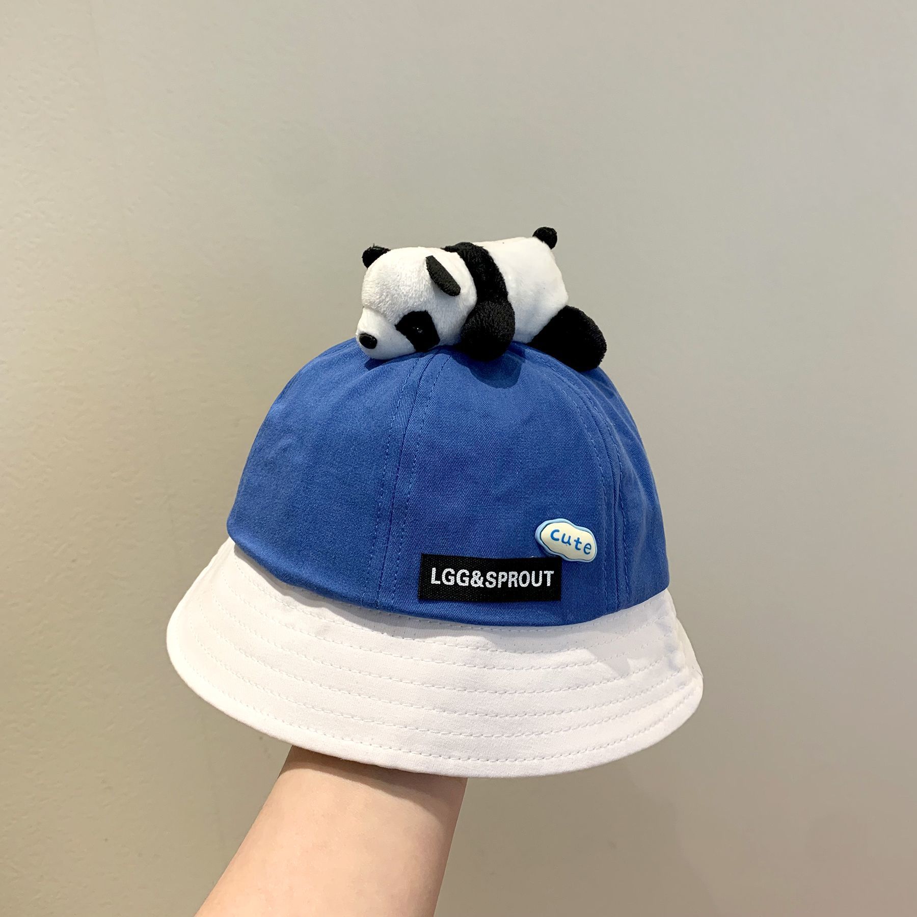 y978 - 3D Panda Bucket Hat - Image 4