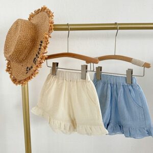 y996 - Girls Solid Color Loose Lace Shorts - 图片 4