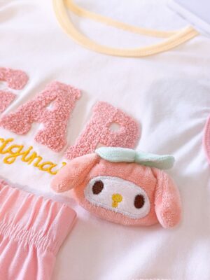 y986 -Three-Dimensional 3D Embroidered Set - Image 4
