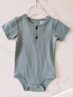 y1131 - Baby Boy & Baby Girl Button Romper - Image 25