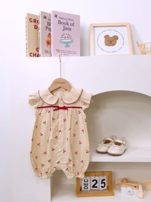 y1339 - Dot Collar Cherry Jumper