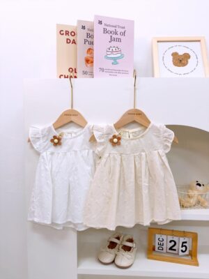 y1367 - Flying Sleeves Girl Shirt