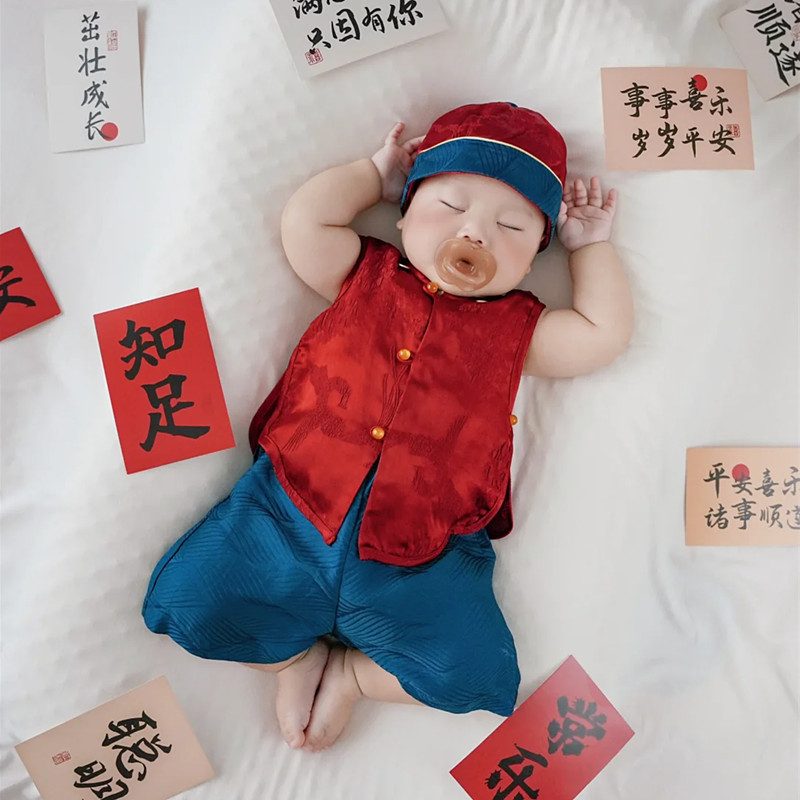 y1411 - CNY Red Vest Blue Short Pant With Hat - 图片 1