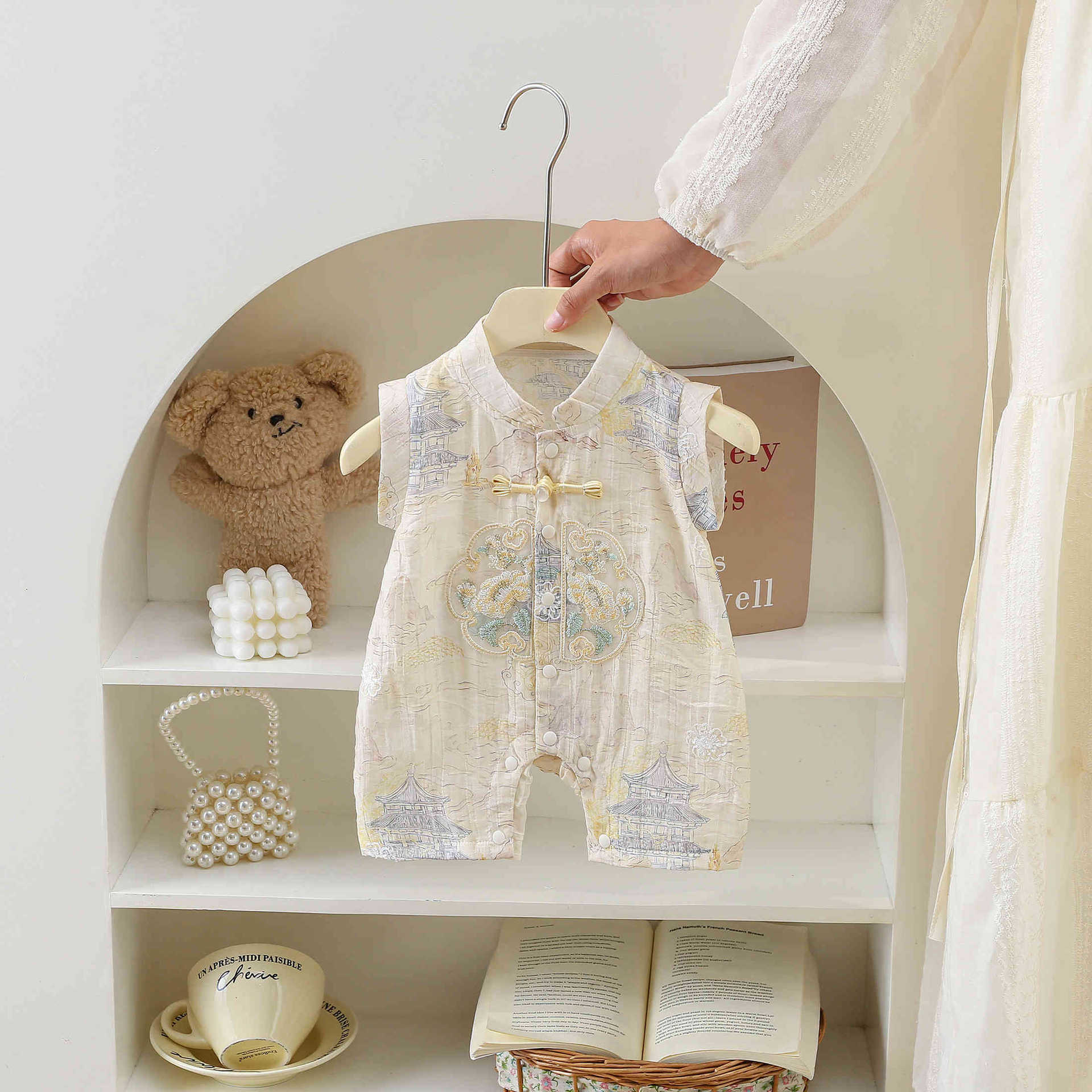 y1427 - Beige Lotus Ancient Pavilion Jumper - 图片 3