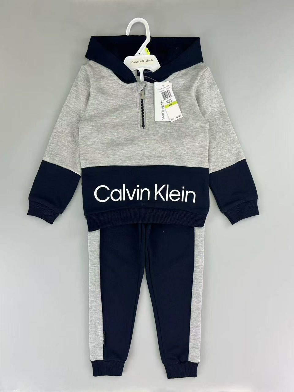 y1575 - Fashion Hoodies Set