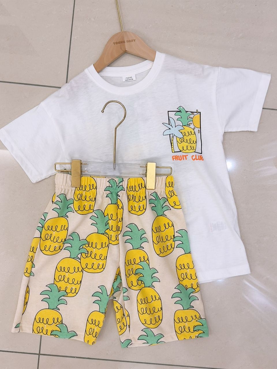 y1568 - Pineapple Boy Set