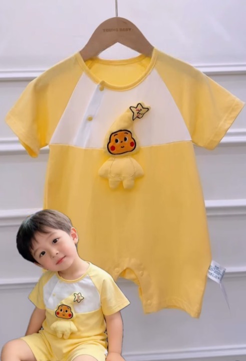 y1587 - 3D Yellow Twinkle Twinkle Jumper